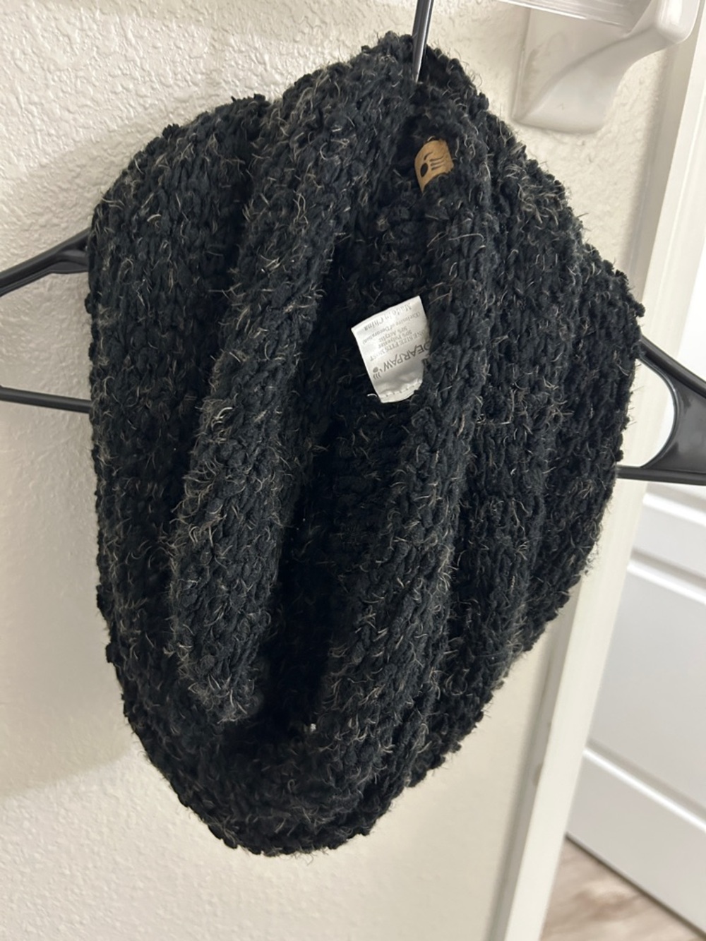 Bearpaw Black Knit Infinity Scarf